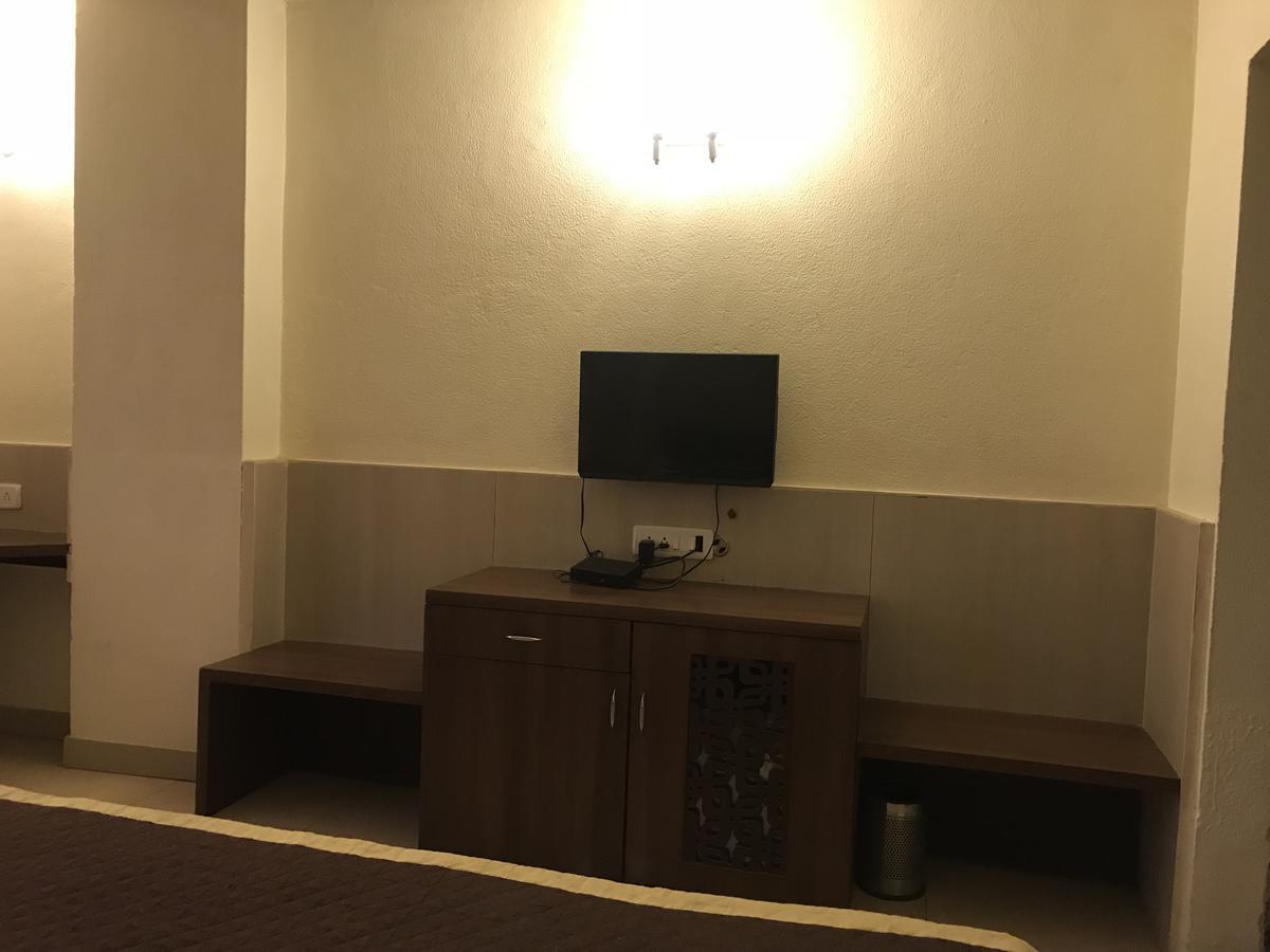 The Palm Resort Bhilwara Exterior foto